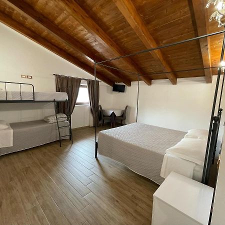 Tenuta Morrone Pertosa Bagian luar foto
